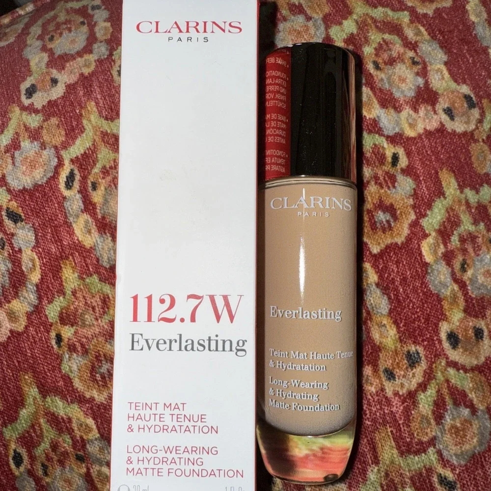 Clarins Everlasting Foundation 30ml 112.7 W Macchiato NIB Long Wearing Matte